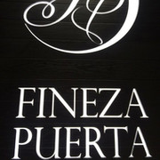 Fineza Puerta